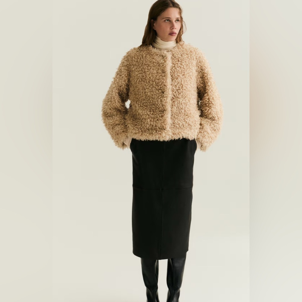 NWT H&M Beige Fluffy Jacket